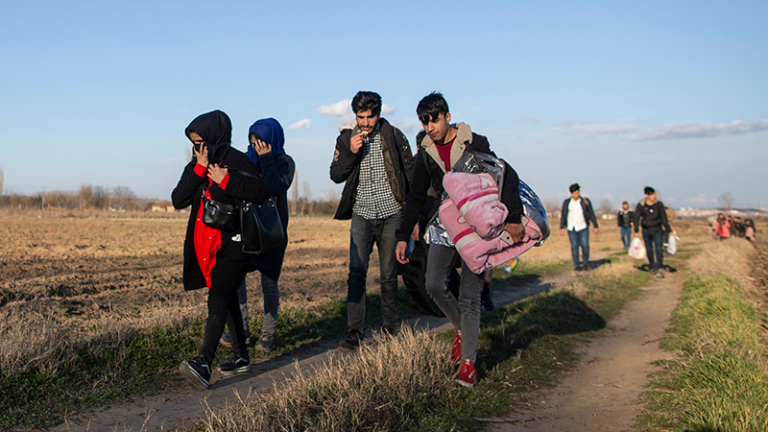 Refugiados sirios. / Shutterstock / Kardinal41