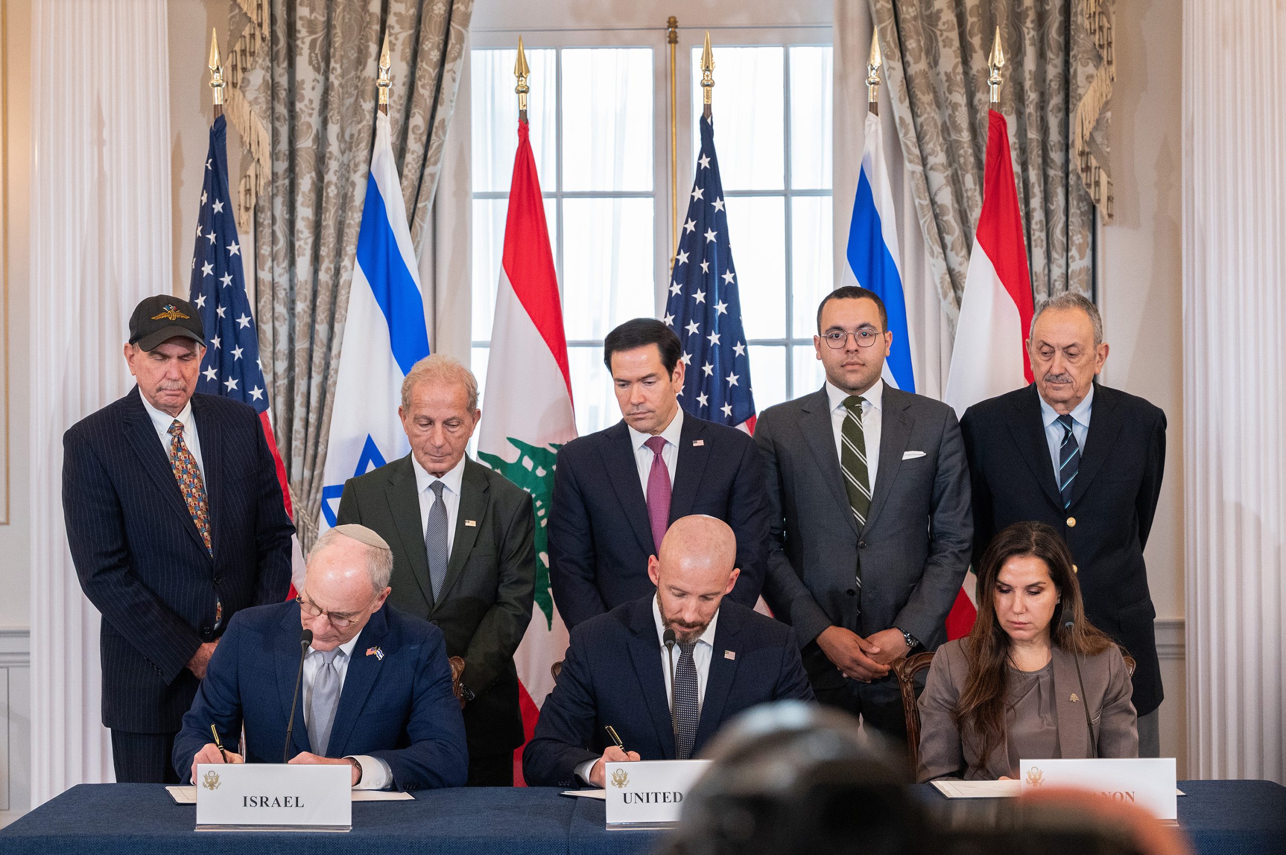 El secretario Rubio participa en la ceremonia de firma del acuerdo trilateral (55359166153)