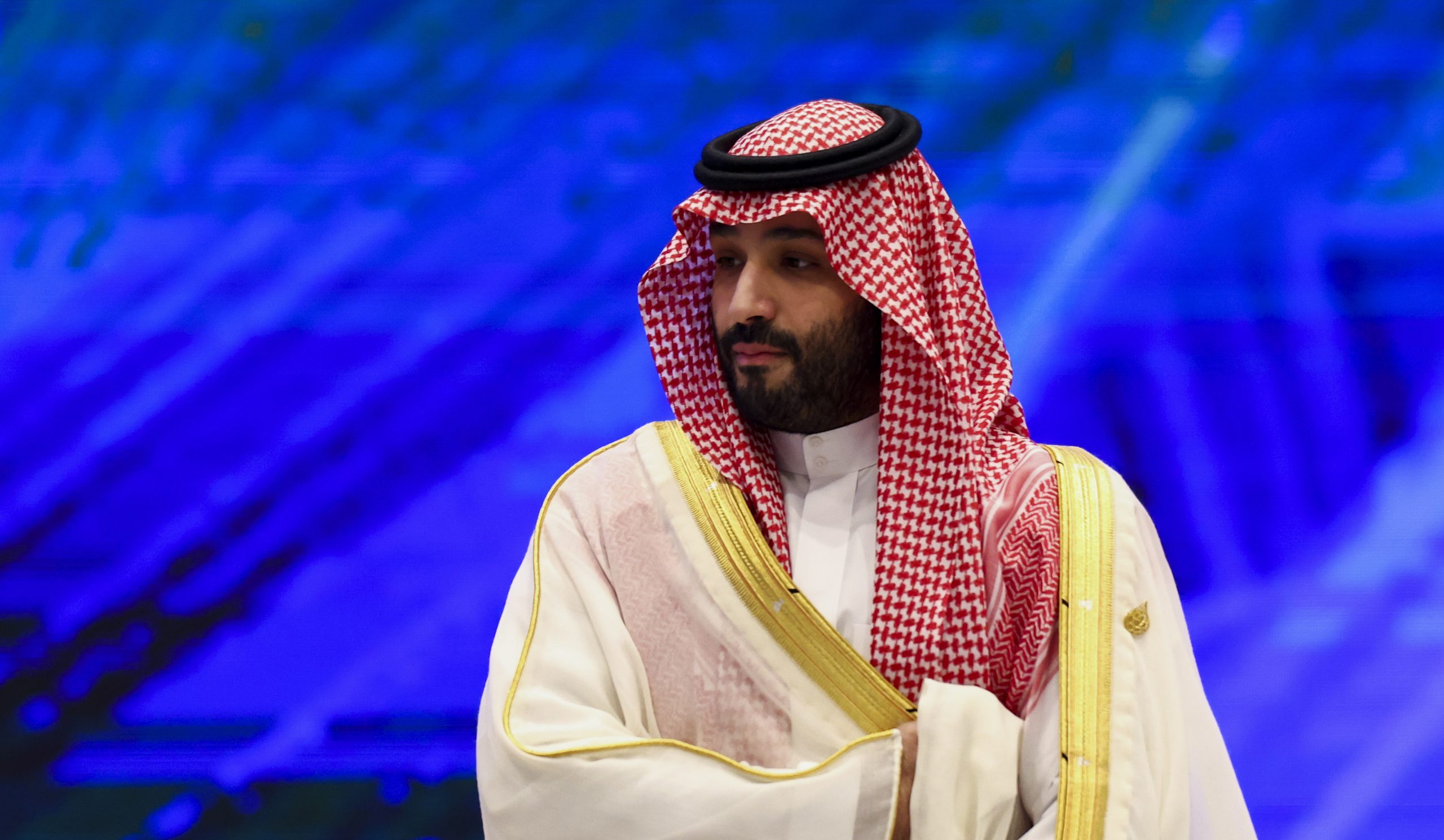 Bangkok (Tailandia), 18 de noviembre de 2022.- El príncipe heredero de Arabia Saudí, Mohammed bin Salman, asiste a un diálogo informal de los líderes de la APEC con invitados durante la Cumbre de la Cooperación Económica Asia-Pacífico (APEC) de 2022. EFE/EPA/ATHIT PERAWONGMETHA / POOL